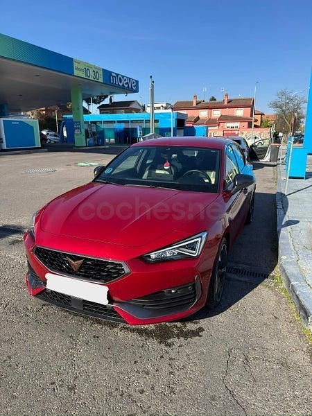 Usado Cupra Leon 190 CV (139 kW) 2023 Rojo Berlina
