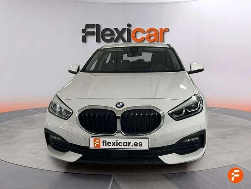 Usado BMW 118 140 CV (102 kW) 2021 Blanco Utilitario