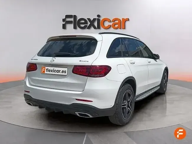 Usado Mercedes GLC200 163 CV (119 kW) 2022 Blanco SUV
