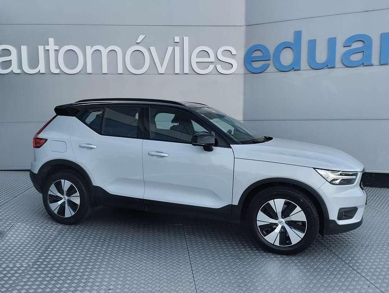 Plateado Usado 2021 Volvo XC40 Plus SUV | 22.500 € (Super precio) - Imagen 1/4