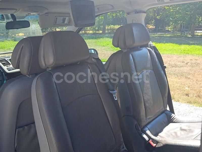 Usado Mercedes Viano 150 CV (110 kW) 2006 Gris / plata Monovolumen