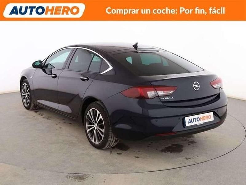 Usado Opel Insignia Innovation 170 CV (125 kW) 2019 Azul Berlina