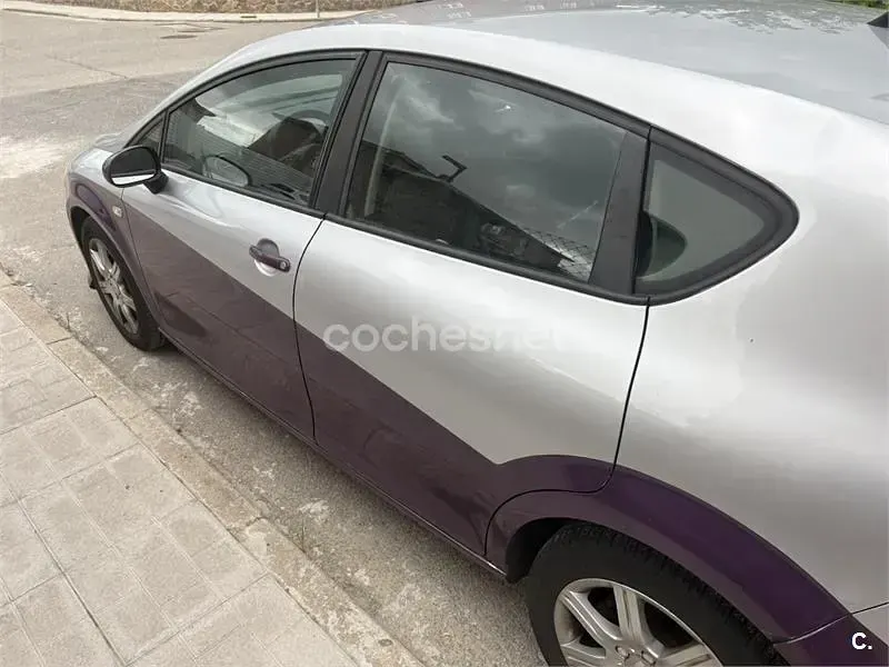 Używany Seat Leon Stylance 105 KM (77 kW) 2006 Szary Hatchback