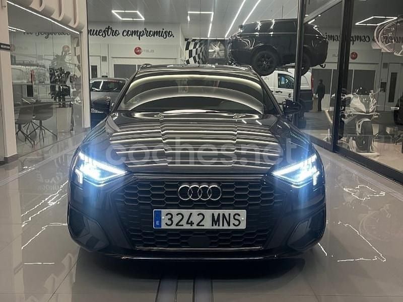 Usado Audi A3 204 CV (150 kW) 2020 Gris / plata Berlina