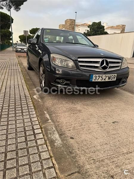 Usado Mercedes C180 Elegance 156 CV (114 kW) 2010 Azul Berlina