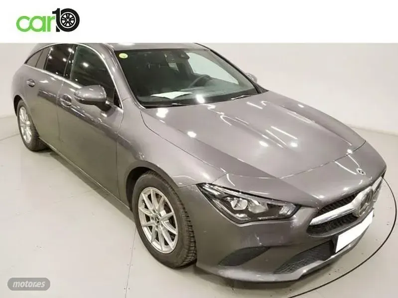 Usado Mercedes CLA200 Business 150 CV (110 kW) 2021 Gris Coupe