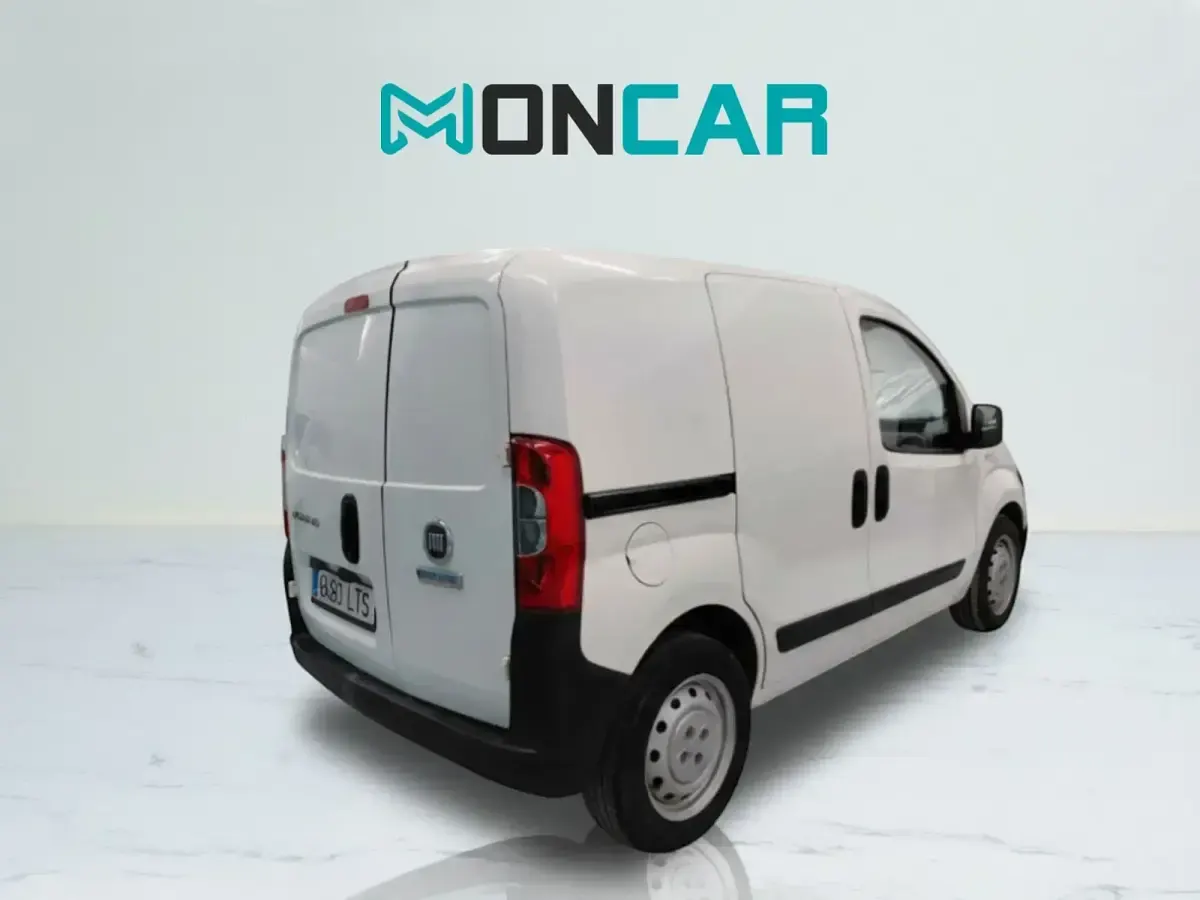 Usado Fiat Fiorino 80 CV (58 kW) 2021 Blanco Monovolumen