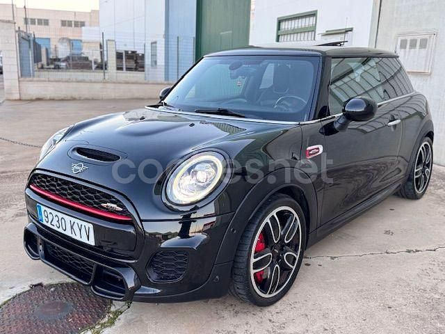 Usado Mini John Cooper Works 231 CV (169 kW) 2019 Negro Utilitario