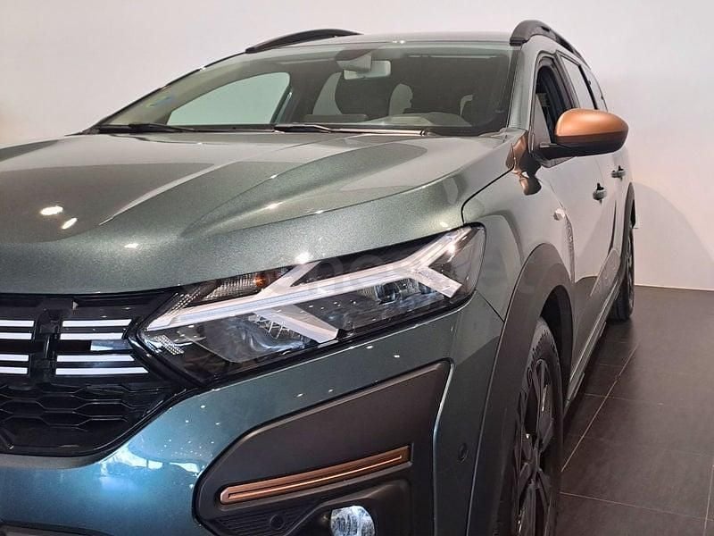 Occasion Dacia Jogger Extreme 140 ch (102 kW) 2025 Vert Monospace