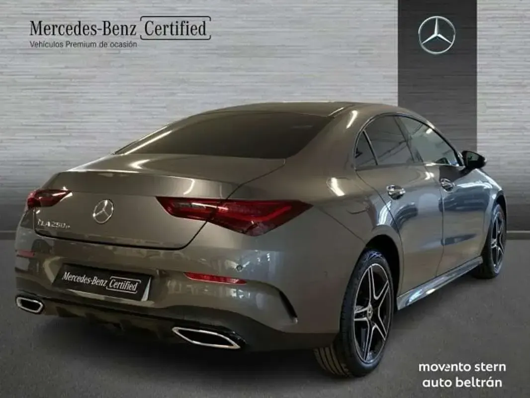 Nuevo Mercedes CLA250 218 CV (160 kW) 2025 Gris Coupe