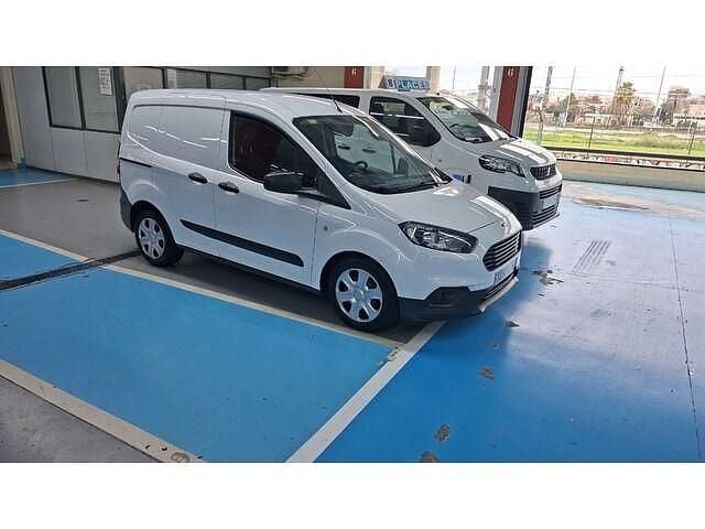 Usado Ford Transit Connect Ambiente 75 CV (55 kW) 2021 Blanco Monovolumen