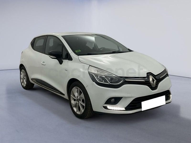 Usado Renault Clio IV LIMITED 75 CV (55 kW) 2018 Blanco Berlina