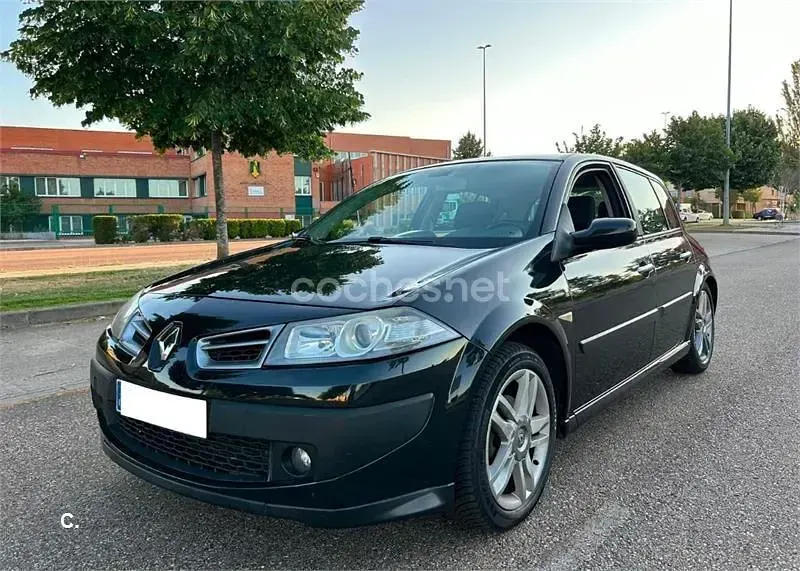 Usado Renault Mégane III GT 150 CV (110 kW) 2009 Negro Berlina