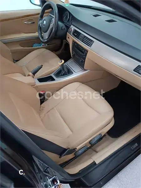 Usado BMW 318 122 CV (89 kW) 2005 Negro Berlina
