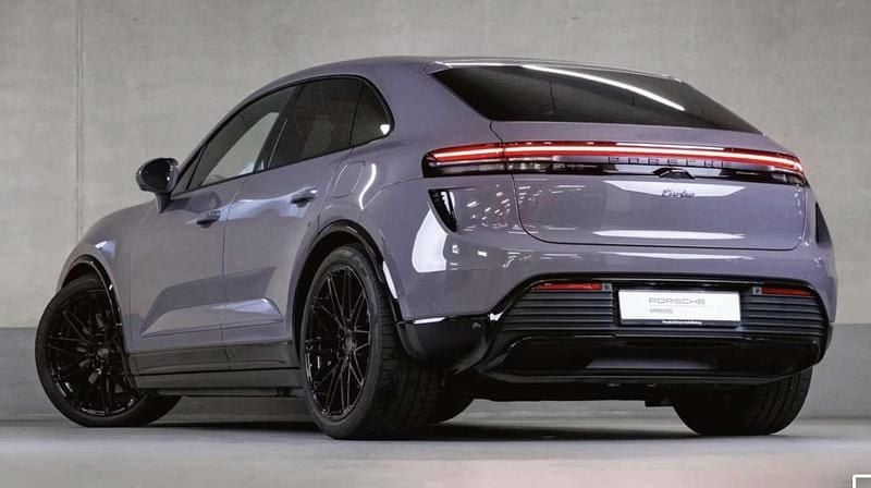 Usado Porsche Macan Turbo 469 kW (639 CV) 2024 Burdeos SUV