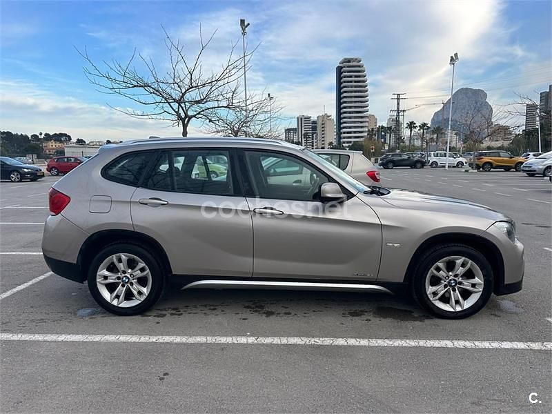 Usado BMW X1 143 CV (105 kW) 2011 Beige SUV