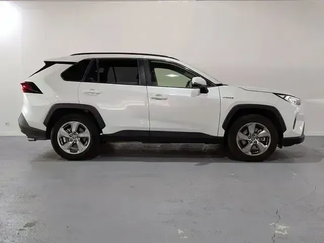 Usado Toyota RAV4 Hybrid Advance 218 HP (160 kW) 2020 Branco SUV