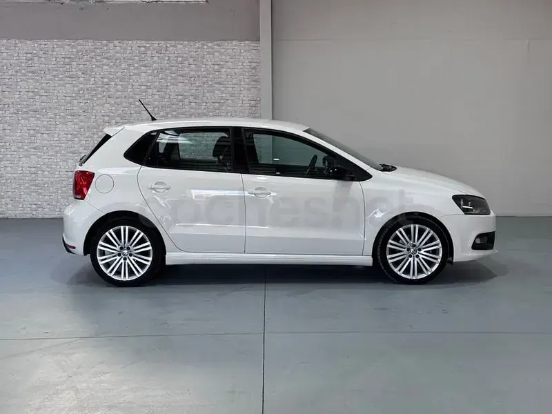 Usado VW Polo BlueGT 140 CV (102 kW) 2014 Blanco Berlina