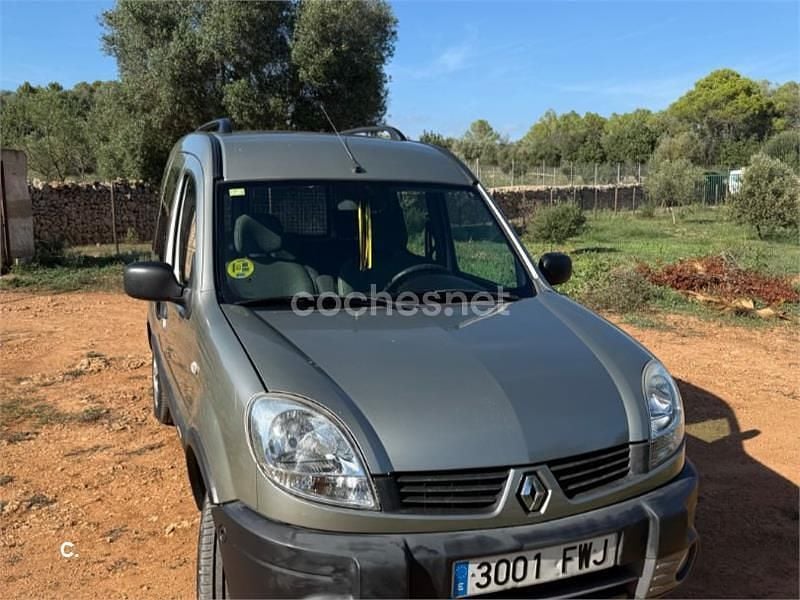 Beige Usado 2009 Renault Kangoo Expression Monovolumen | 4500 € (Precio justo) - Imagen 1/4