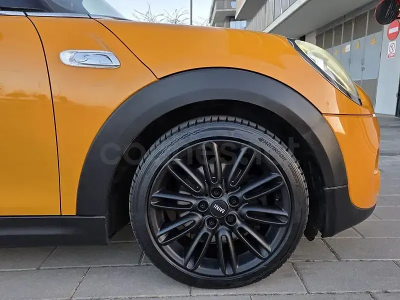 Usado Mini Cooper S 184 CV (135 kW) 2014 Amarillo Utilitario