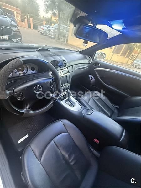 Usado Mercedes CLK220 Avantgarde 150 CV (110 kW) 2008 Gris / plata Coupe