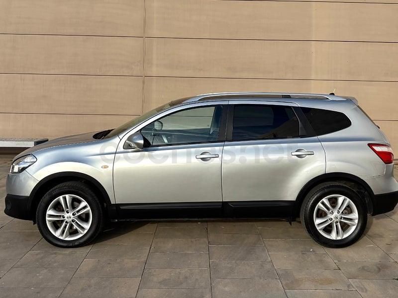 Usado Nissan Qashqai +2 Premium Edition 110 CV (80 kW) 2012 Gris / plata SUV