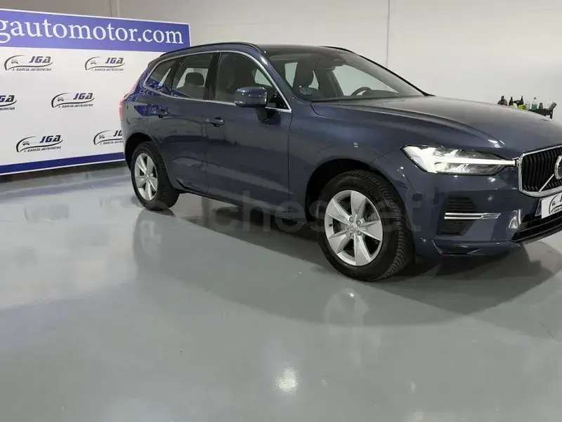 Usado Volvo XC60 Core 197 CV (144 kW) 2022 Azul SUV