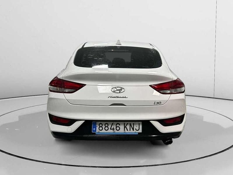 Brugt Hyundai i30 121 HK (88 kW) 2018 Hvid Sedan