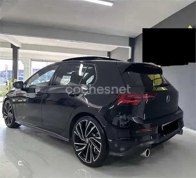 Usado VW Golf VIII GTI 245 CV (180 kW) 2021 Negro Berlina