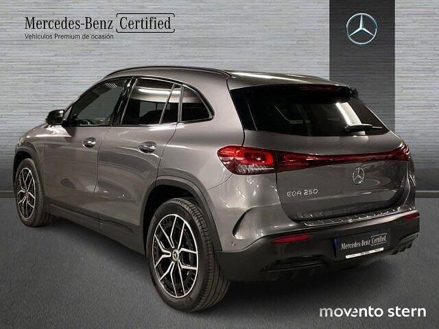Usado Mercedes EQA250 AMG line 139 kW (190 CV) 2021 Eléctrico SUV