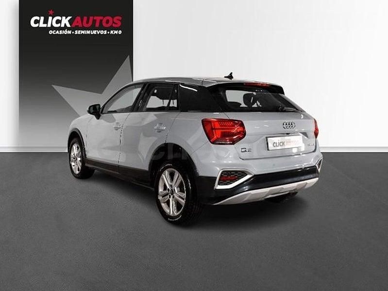 Usado Audi Q2 Advanced Plus 110 CV (80 kW) 2023 Gris / plata SUV