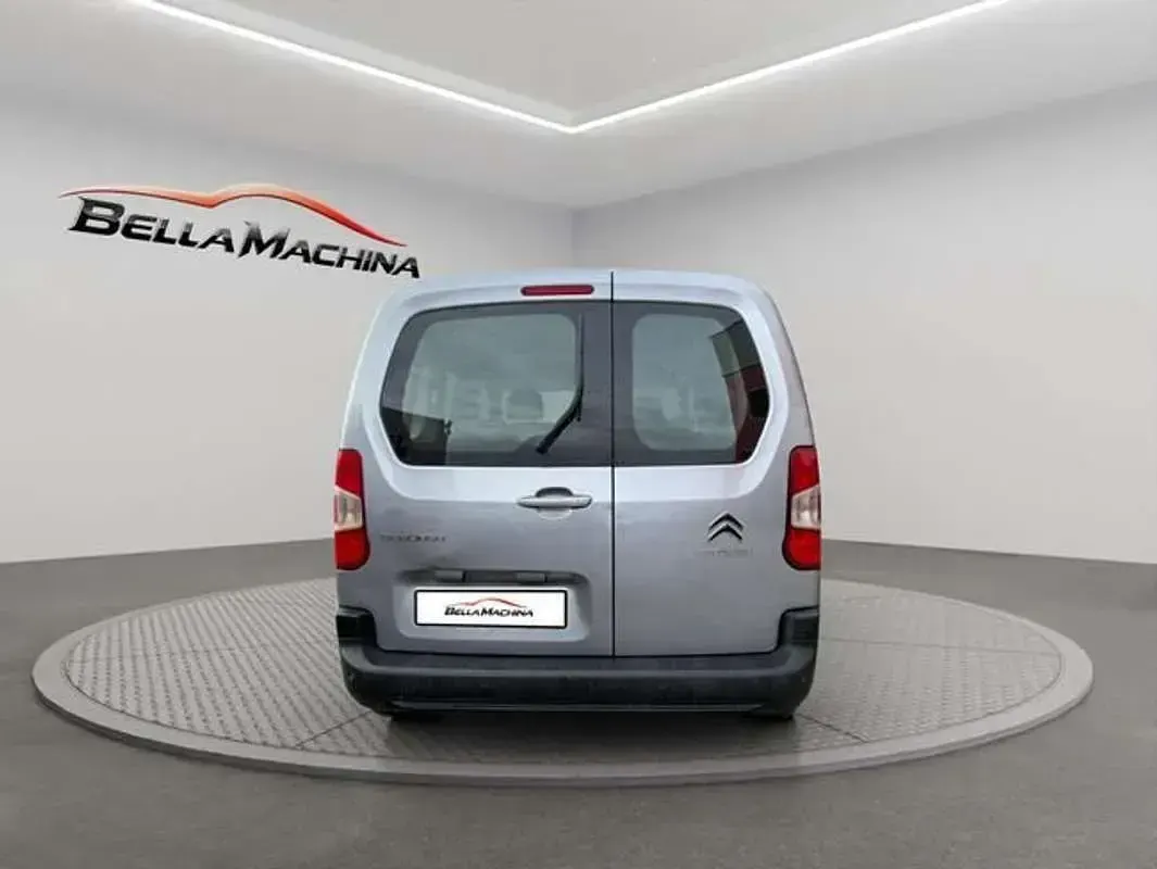 Usado Citroën e-Berlingo Feel 102 CV (75 kW) 2020 Gris Familiar