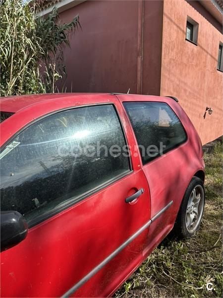 Rojo Usado 2001 VW Golf IV Conceptline Berlina | 850 € (Super precio) - Imagen 1/4