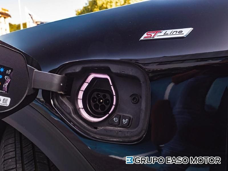 Negro Usado 2024 Ford Explorer ST-Line SUV | 70.400 € - Imagen 1/4