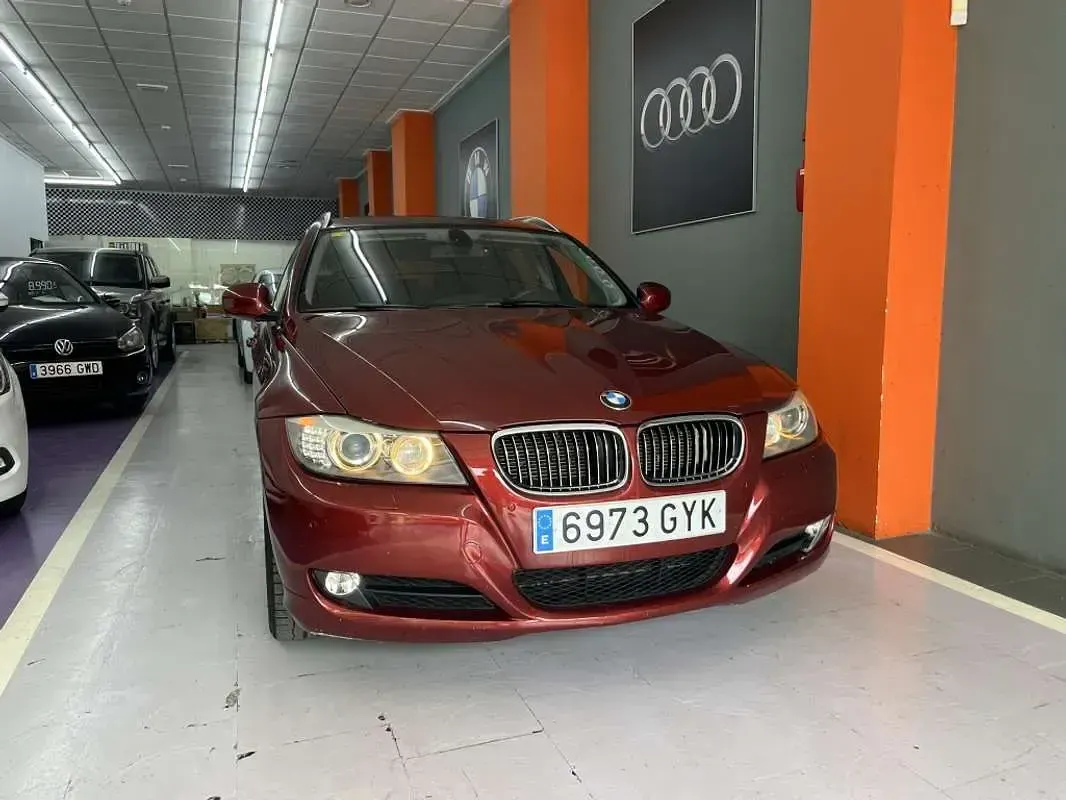 Usado BMW 325 Sport Line 218 CV (160 kW) 2010 Burdeos Familiar