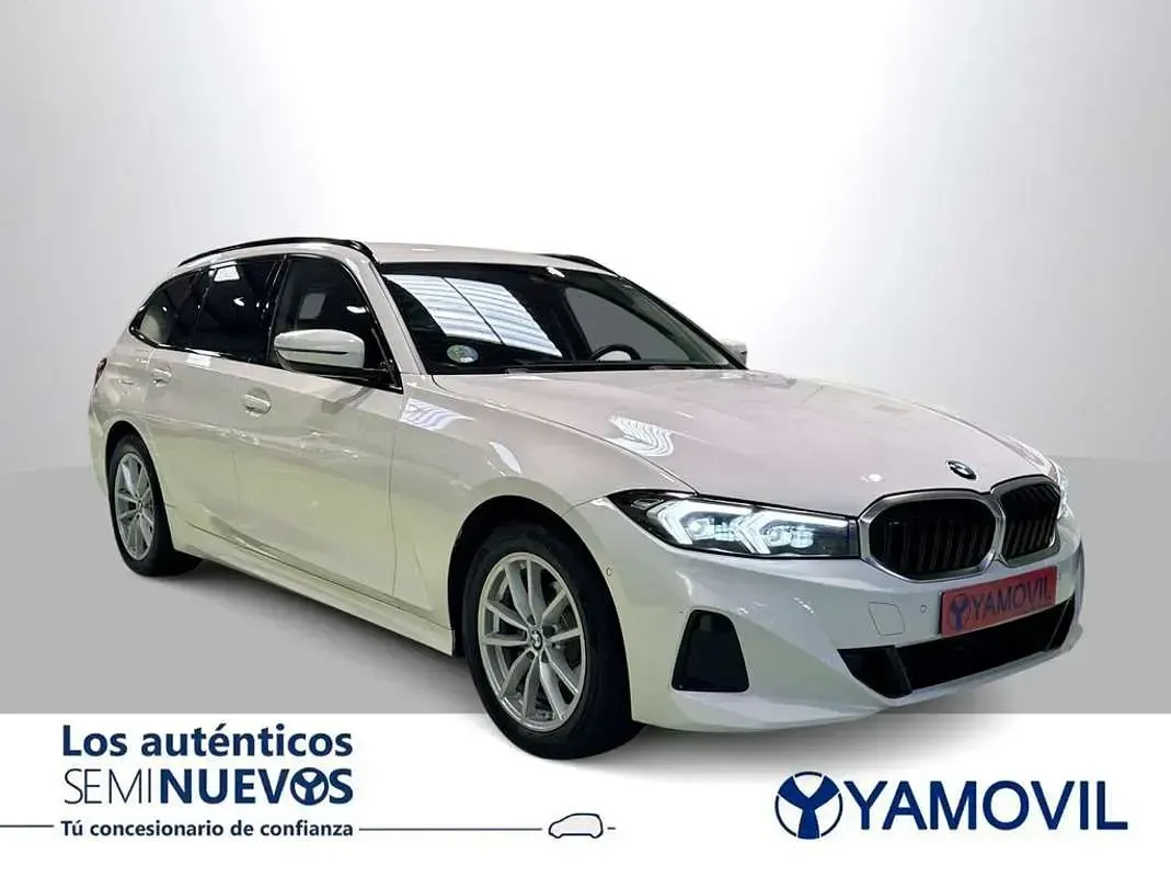 Usado BMW 318 150 CV (110 kW) 2023 Blanco Familiar