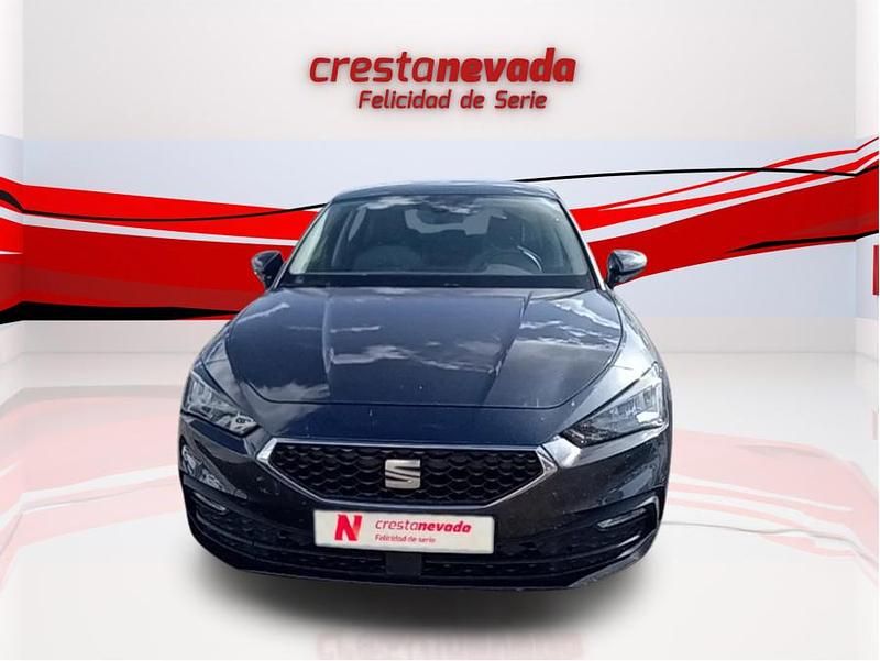 Usado Seat Leon Style 115 CV (84 kW) 2022 Gris