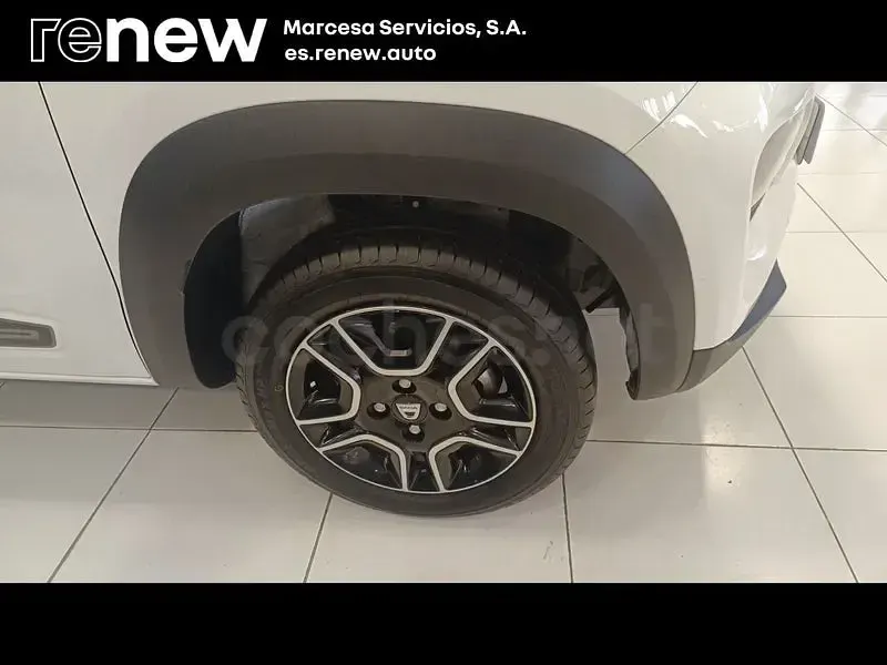 Begagnad Dacia Spring Business 33 kW (45 HK) 2023 Eléctrico Halvkombi