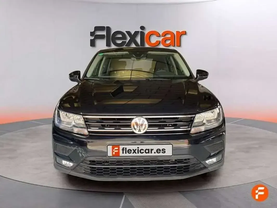 Usado VW Tiguan Edition 150 CV (110 kW) 2019 Negro SUV