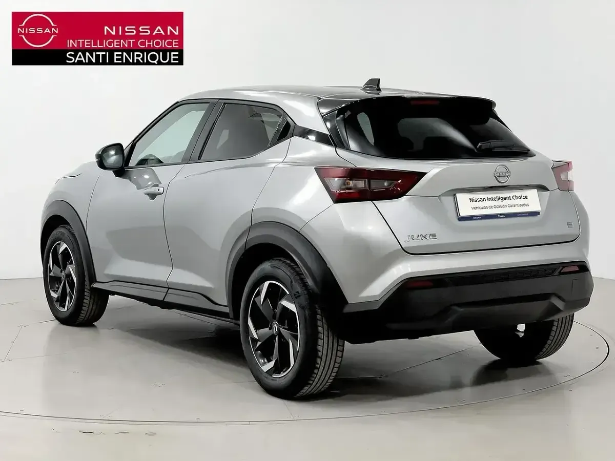 Gebraucht Nissan Juke N-Connecta 114 PS (83 kW) 2024 Grau SUV
