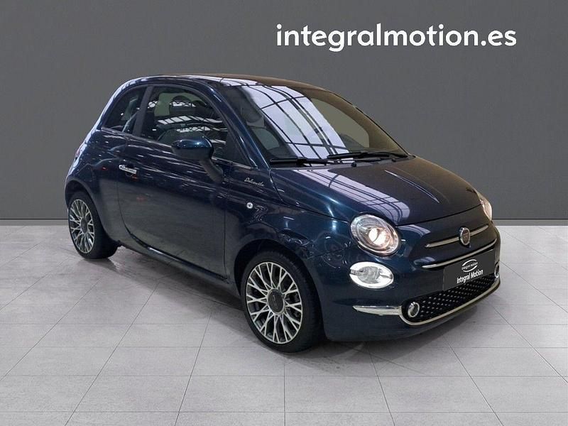 Usado Fiat 500 Dolcevita 69 CV (50 kW) 2022 Azul Utilitario