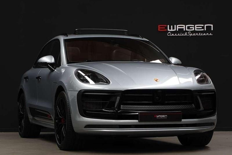 Plateado Usado 2023 Porsche Macan GTS SUV | 119.990 € - Imagen 1/4