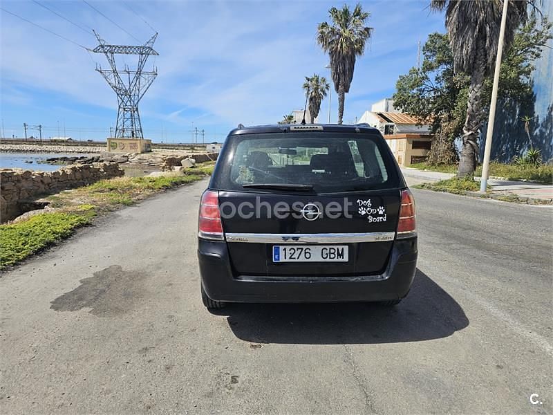 Usado Opel Zafira Cosmo 120 CV (88 kW) 2008 Azul Monovolumen