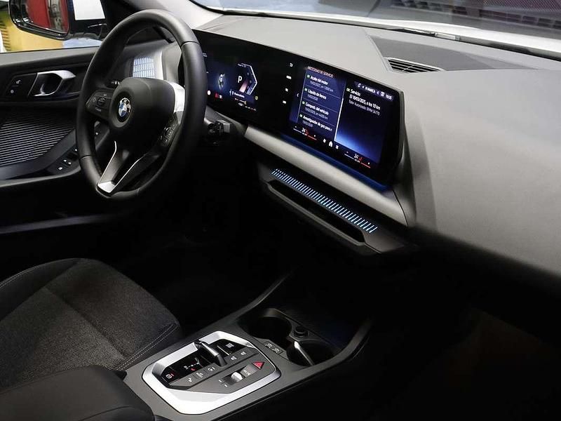 Usado BMW 116 122 CV (89 kW) 2025 Blanco Utilitario