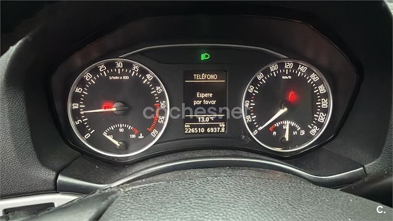 Usado Skoda Octavia Ambition 105 CV (77 kW) 2011 Negro Berlina