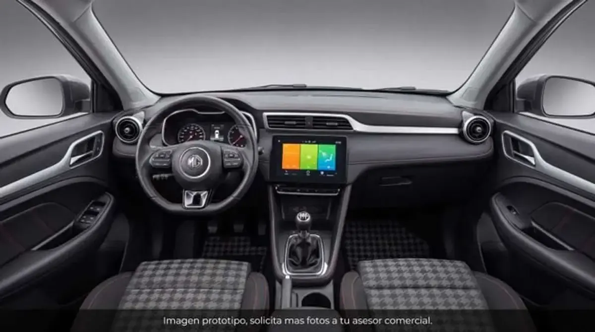 Usado MG ZS Comfort 106 CV (77 kW) 2022 Negro SUV