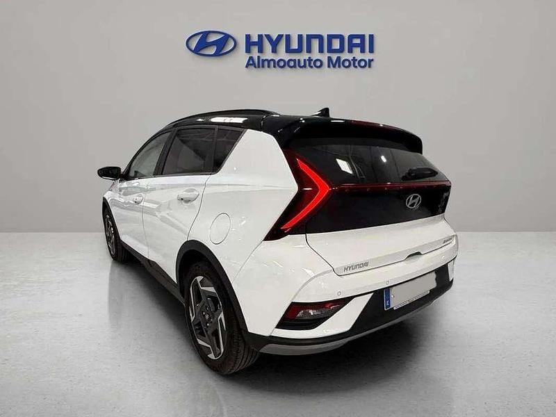 Usado Hyundai Bayon 102 CV (75 kW) 2025 Blanco SUV