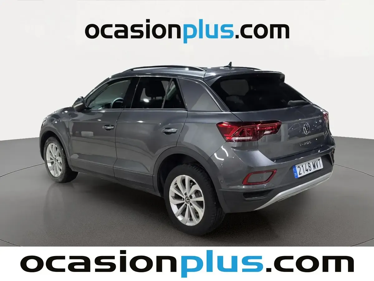 Usado VW T-Roc Life 115 CV (84 kW) 2024 Gris SUV