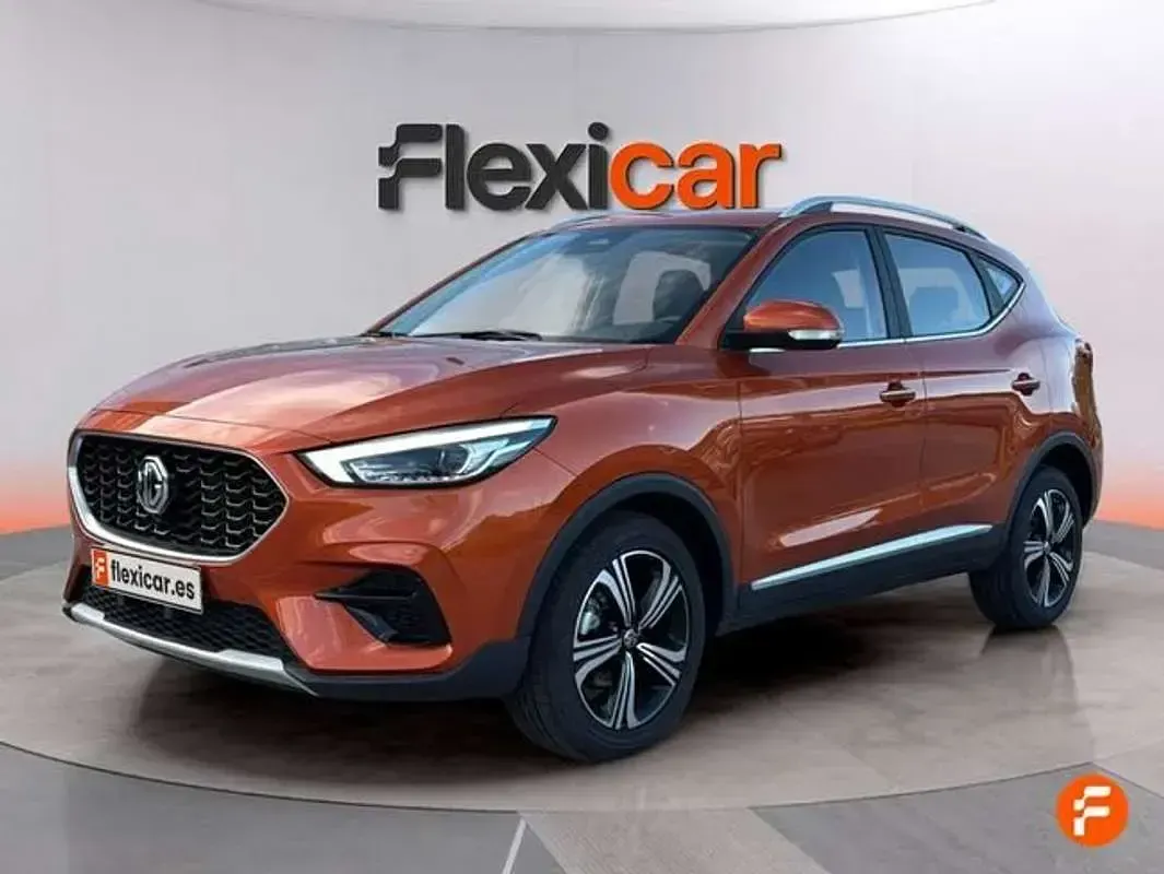 Usado MG ZS Comfort 116 HP (85 kW) 2025 Laranja SUV