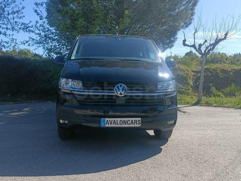 Begagnad VW Caravelle 150 HK (110 kW) 2021 Svart Van